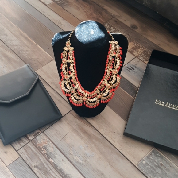 Joan rivers necklace - Picture 2 of 2